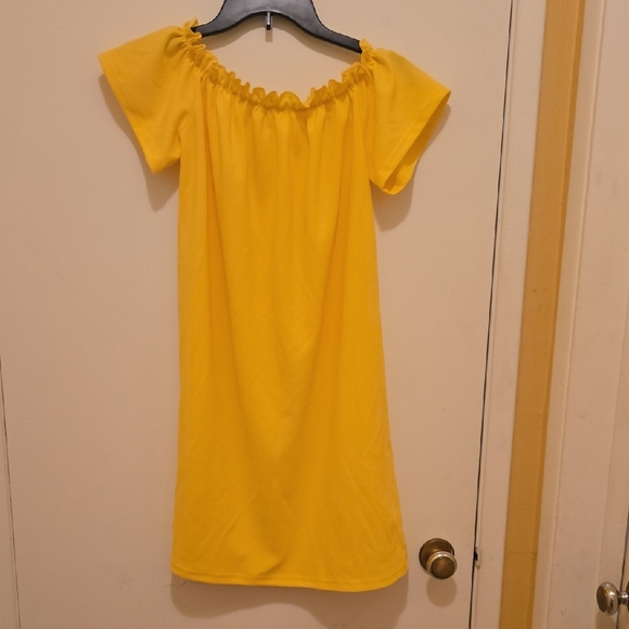 Women's Bright Yellow Off-Shoulder Mini Dress, NWOT. - Picture 4 of 7